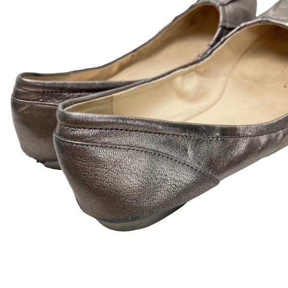 COLE HAAN Pewter Pleated Ballet Flats Slip On Loafers Genuine Leather Metallic 7 - Picture 5 of 16